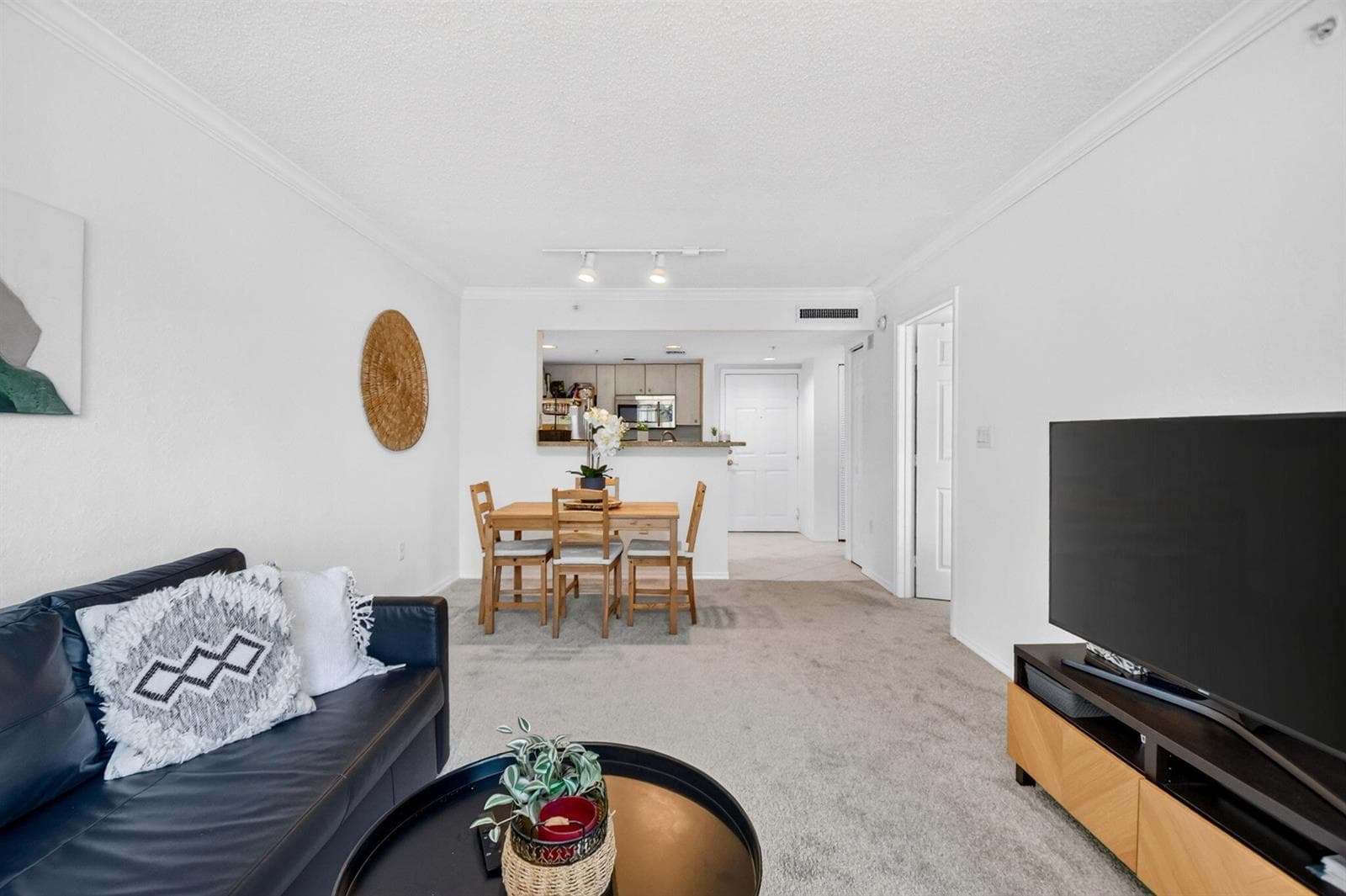 1801 N FLAGLER Drive 727 photo 15