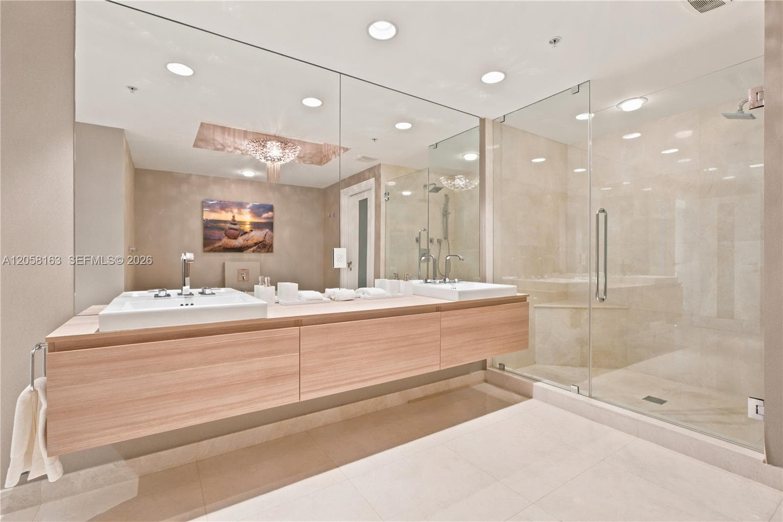 17301 Biscayne Blvd 2010 photo 14