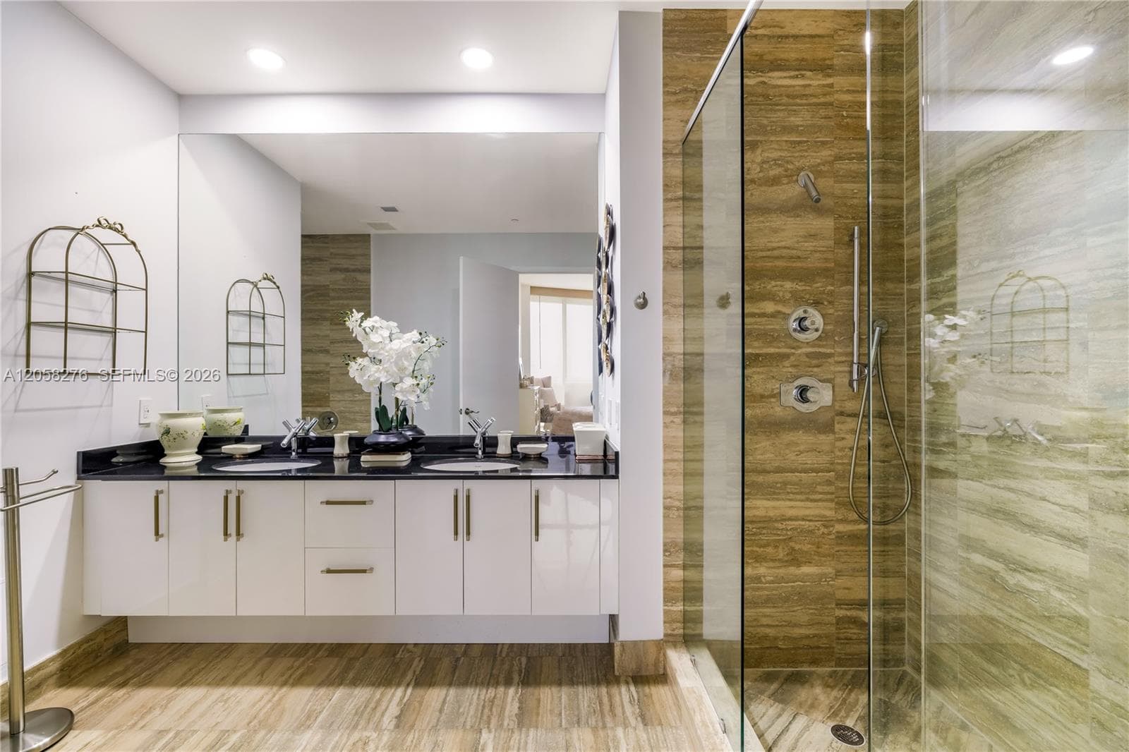 16001 Collins Ave 3505 photo 9