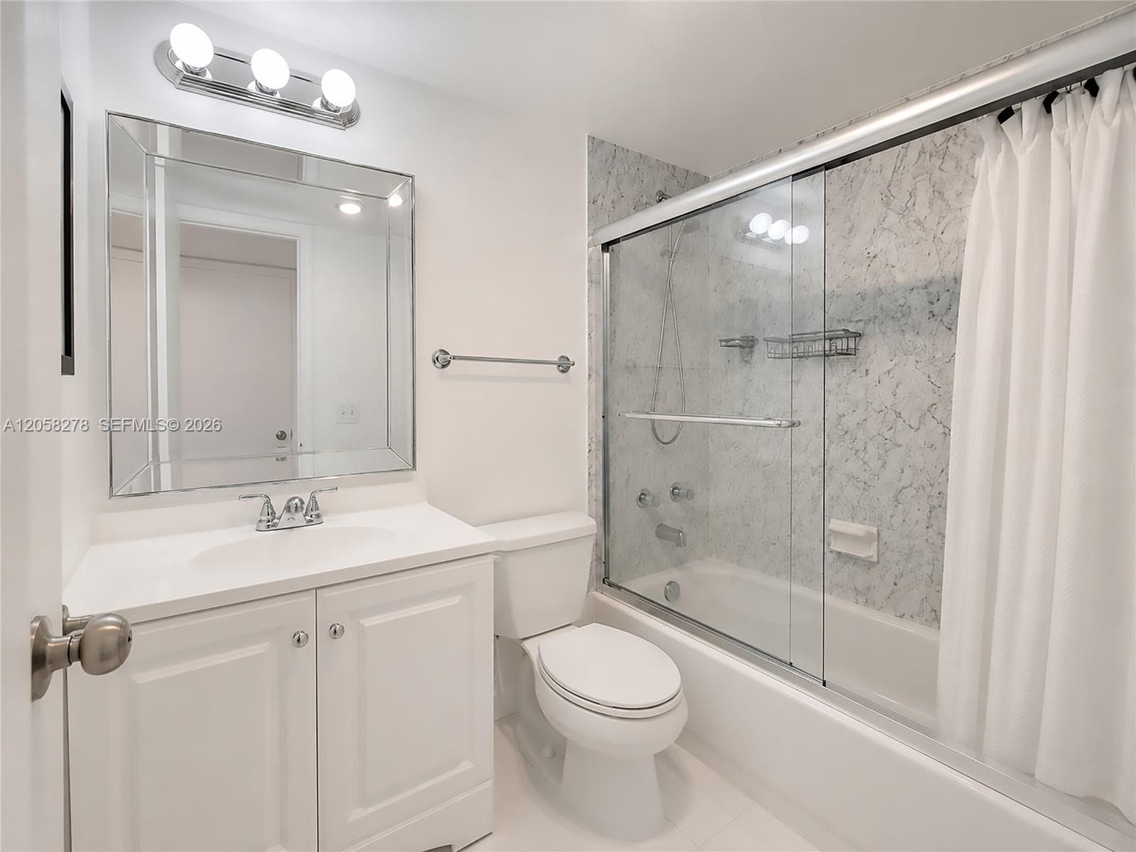 2401 S Ocean Dr 1007 photo 22