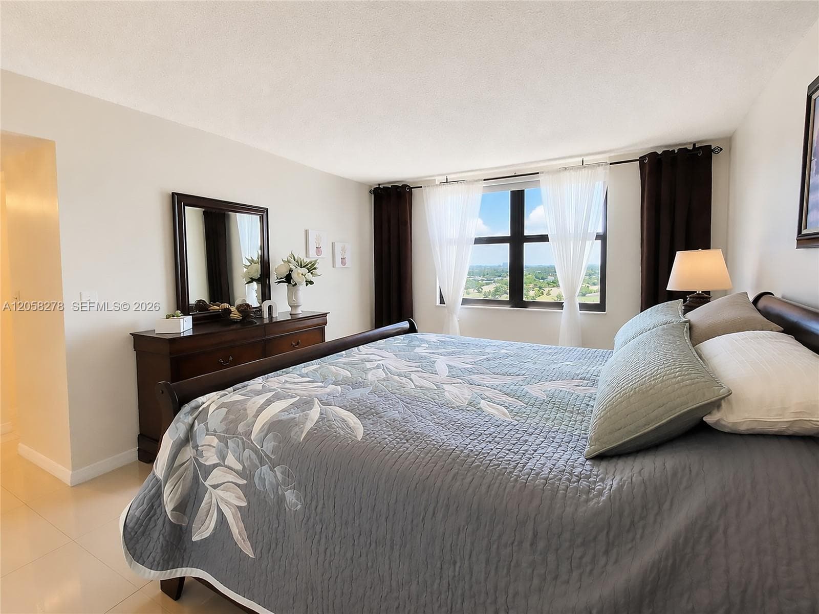 2401 S Ocean Dr 1007 photo 15