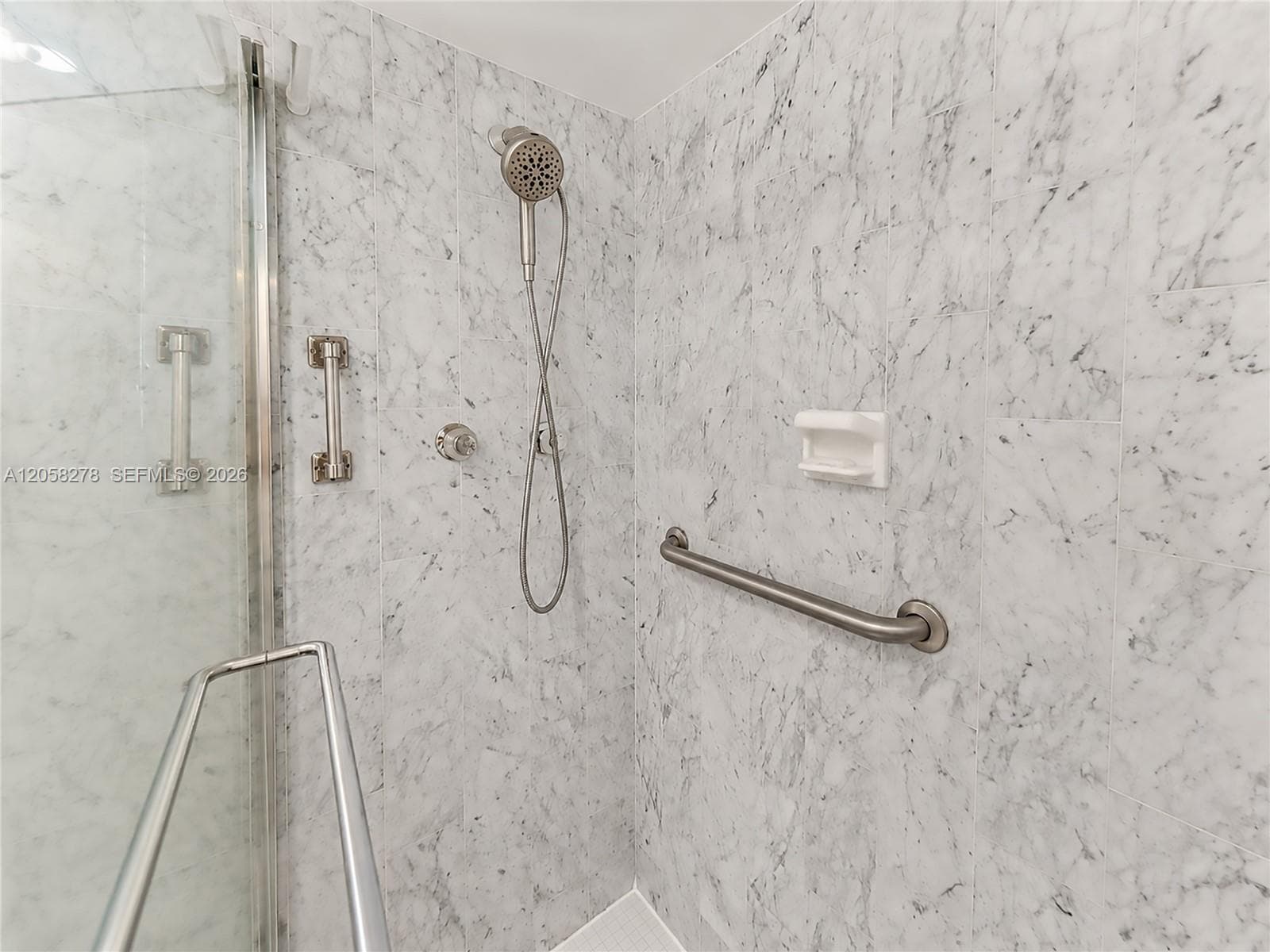 2401 S Ocean Dr 1007 photo 19