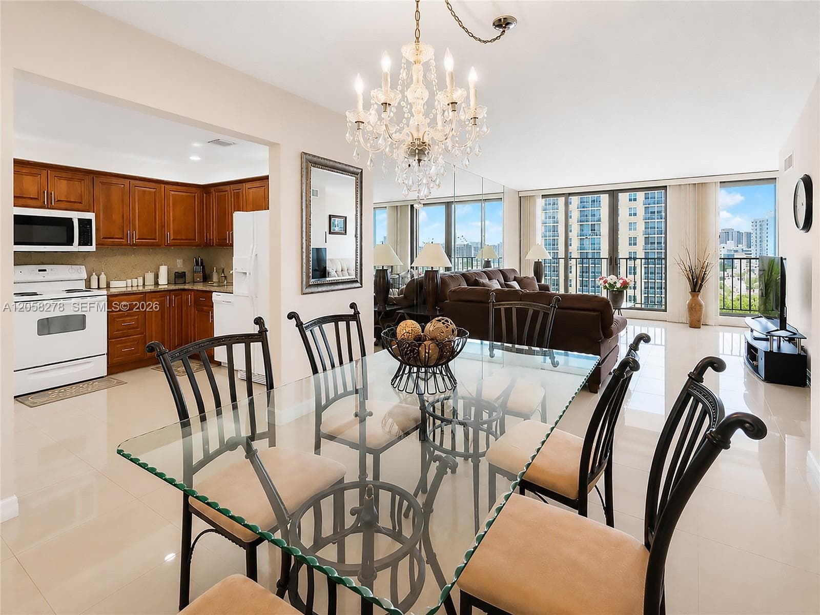 2401 S Ocean Dr 1007 photo 4