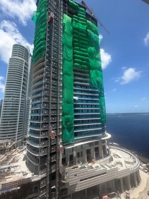 1865 Brickell Ave A1802 photo 11