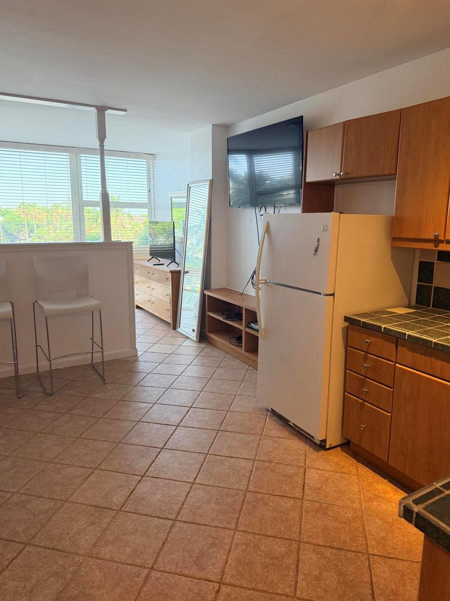 4040 GALT OCEAN Drive 317 photo 3