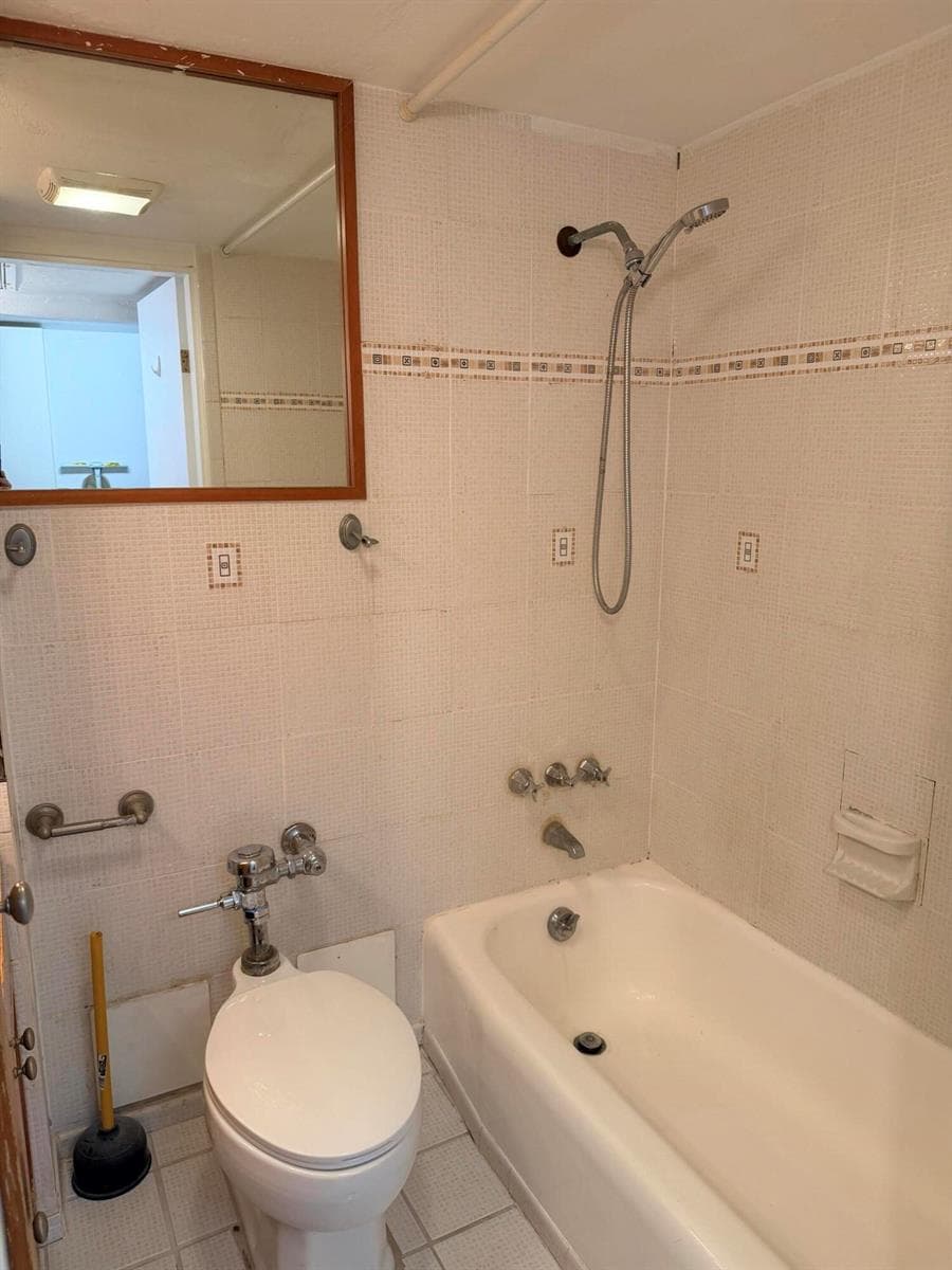 4040 GALT OCEAN Drive 317 photo 10