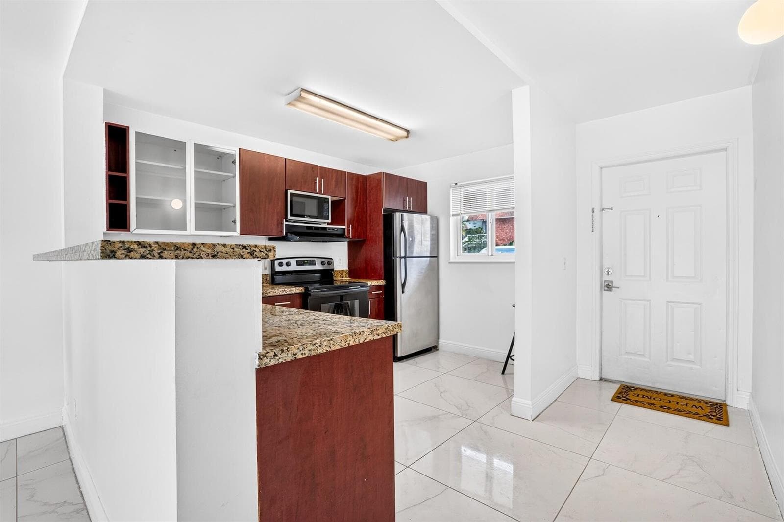 840 PINE Drive 104 photo 5