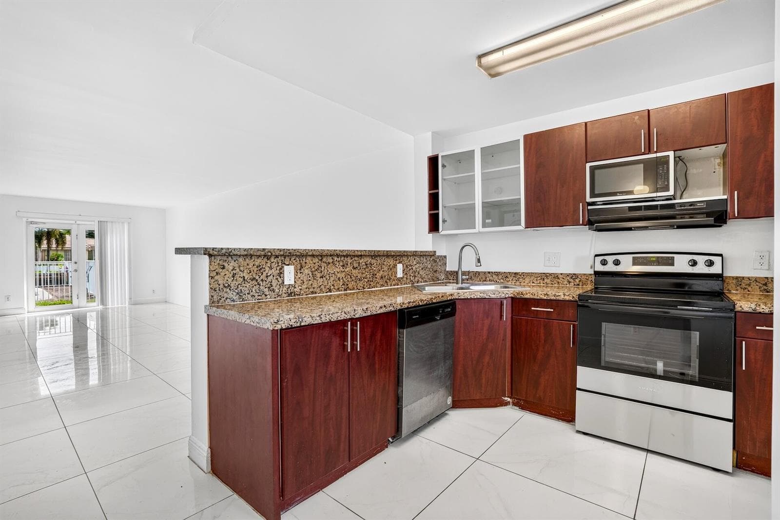 840 PINE Drive 104 photo 8