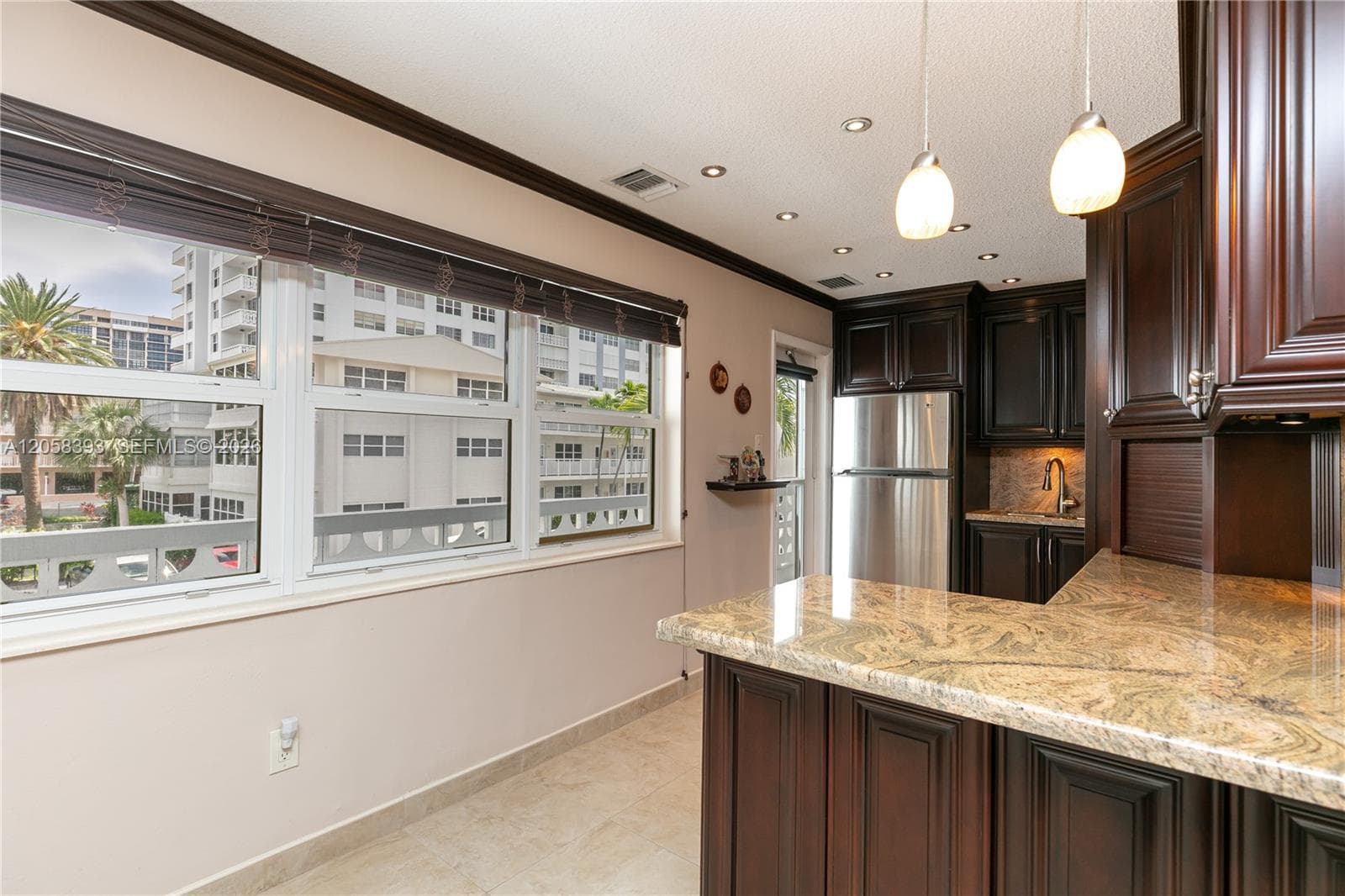 3135 S Ocean Dr 227 photo 7