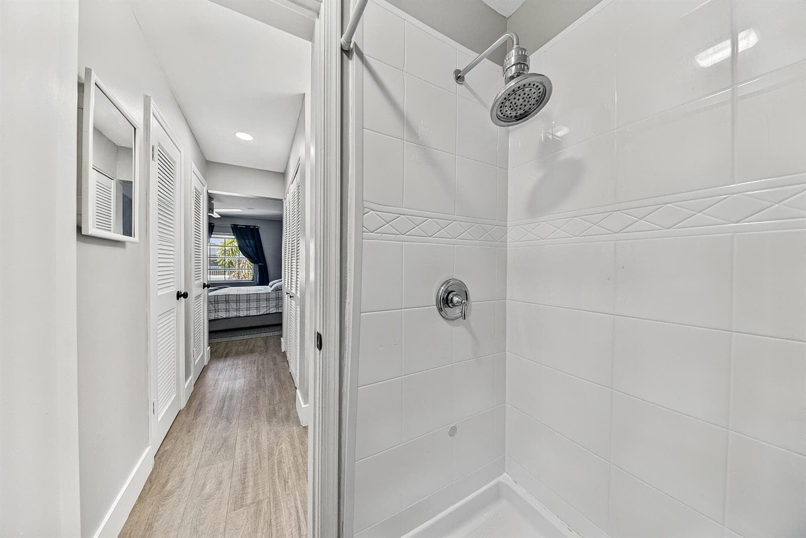 6457 BAY CLUB Drive 3 photo 23