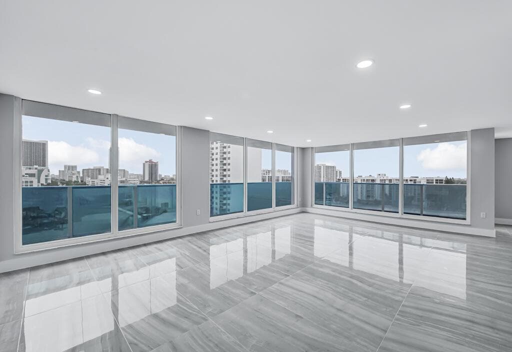 2751 S Ocean Drive 1008 photo 14