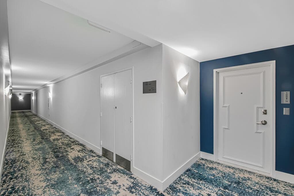 2751 S Ocean Drive 1008 photo 8