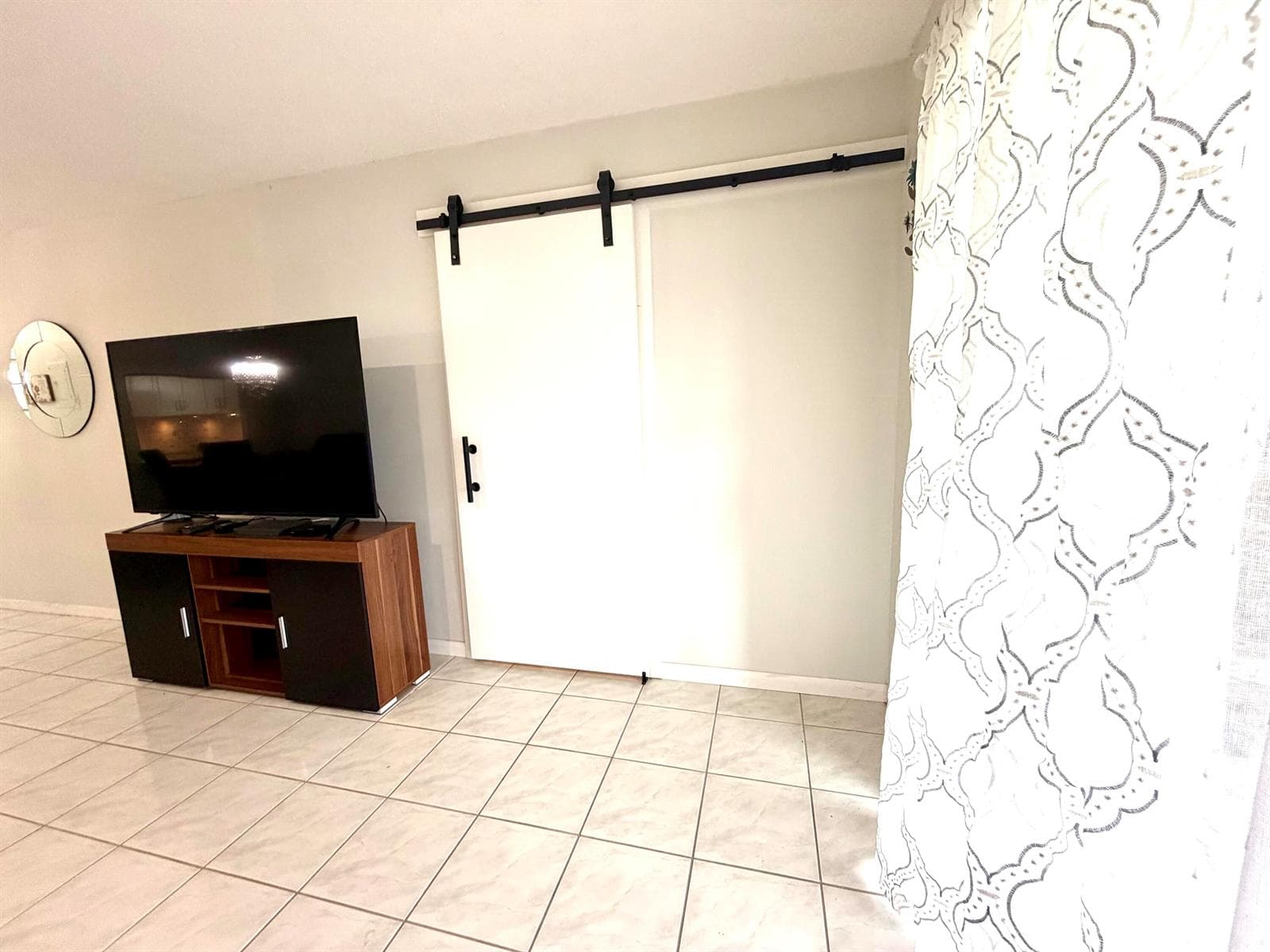 232 Lake Meryl Drive photo 18