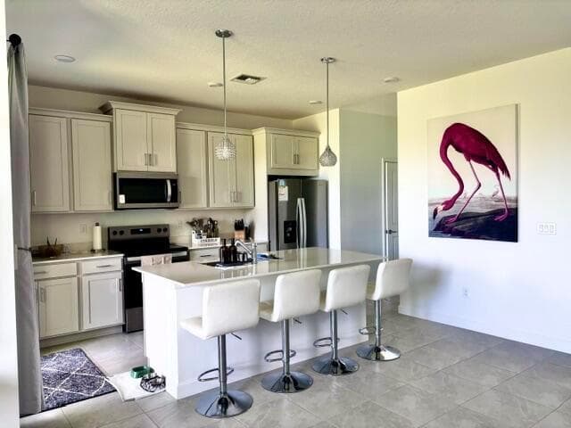14043 SW THORENS Drive photo 2