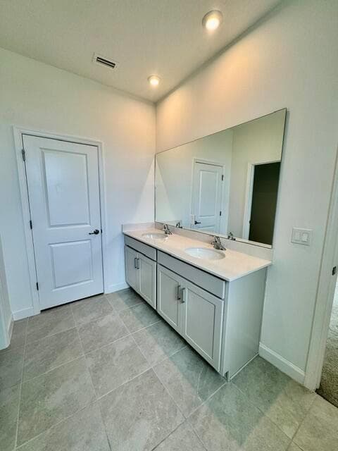 14043 SW THORENS Drive photo 10