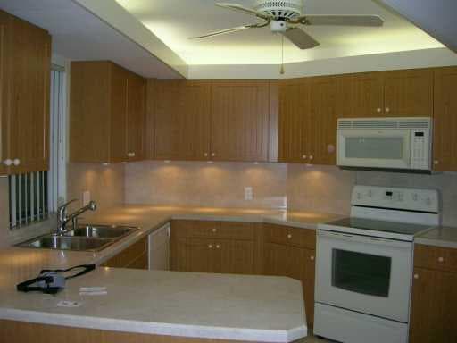 19800 Sandpointe Bay 104 photo 4
