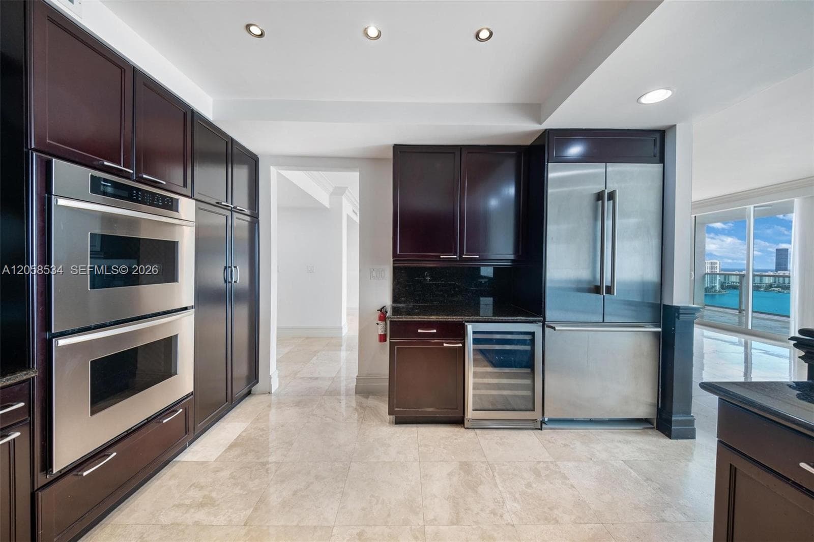 3201 NE 183rd St 2506 photo 19