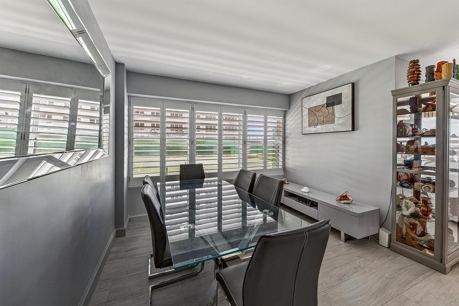 3800 GALT OCEAN Drive 105 photo 22