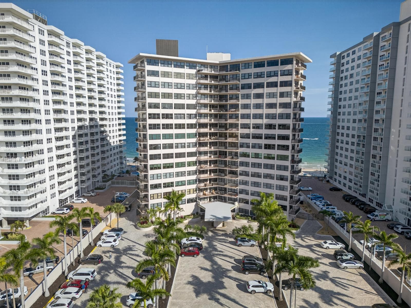3800 GALT OCEAN Drive 105 photo 1