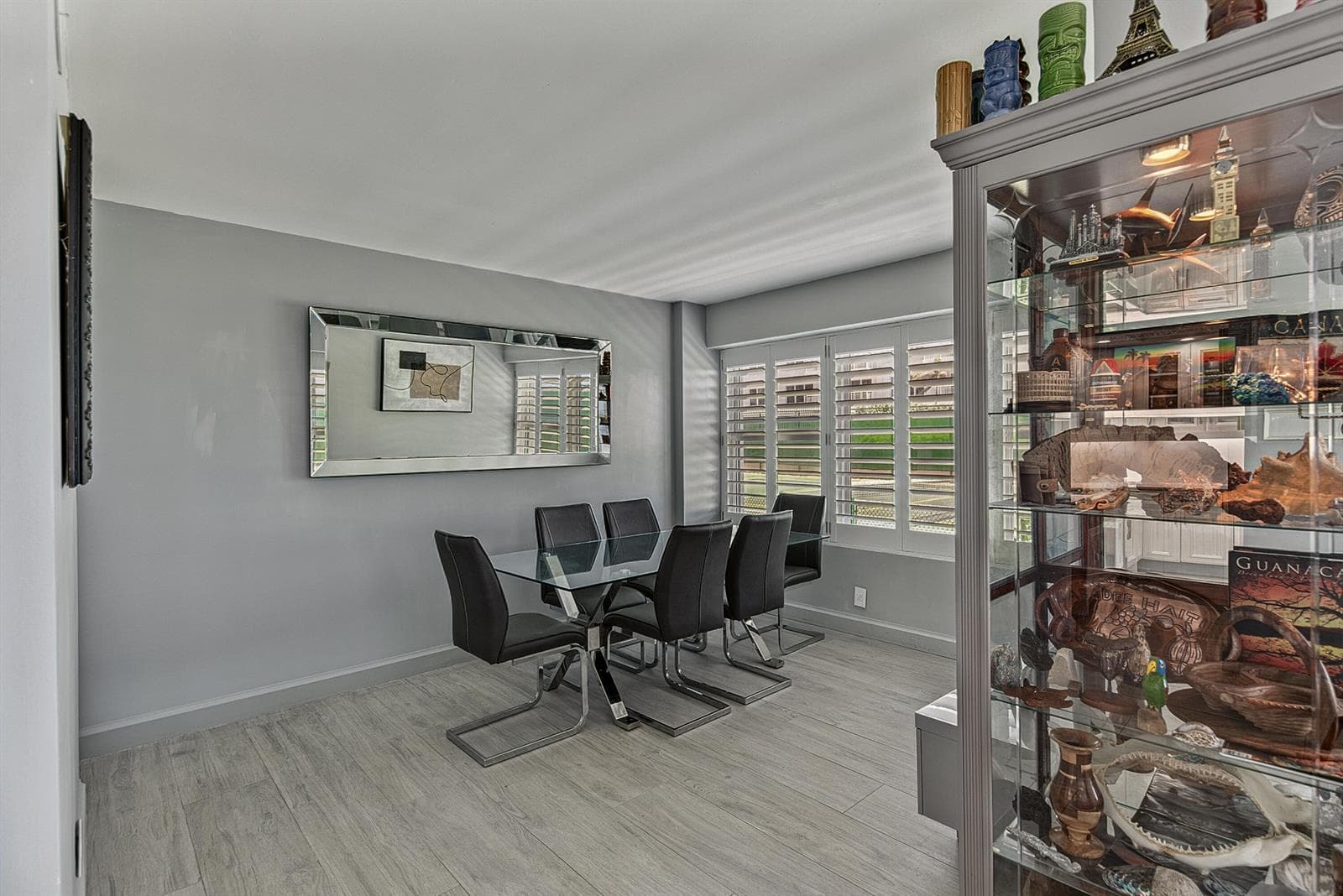 3800 GALT OCEAN Drive 105 photo 21