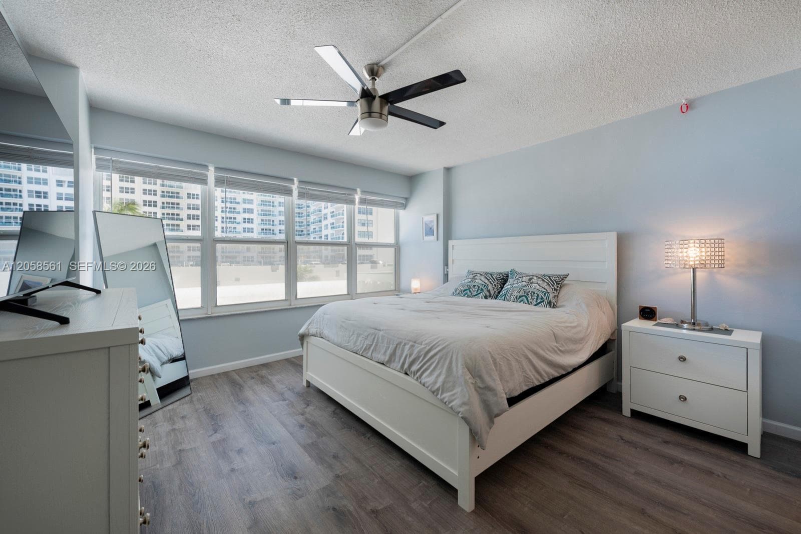 4010 Galt Ocean Dr 207 photo 13