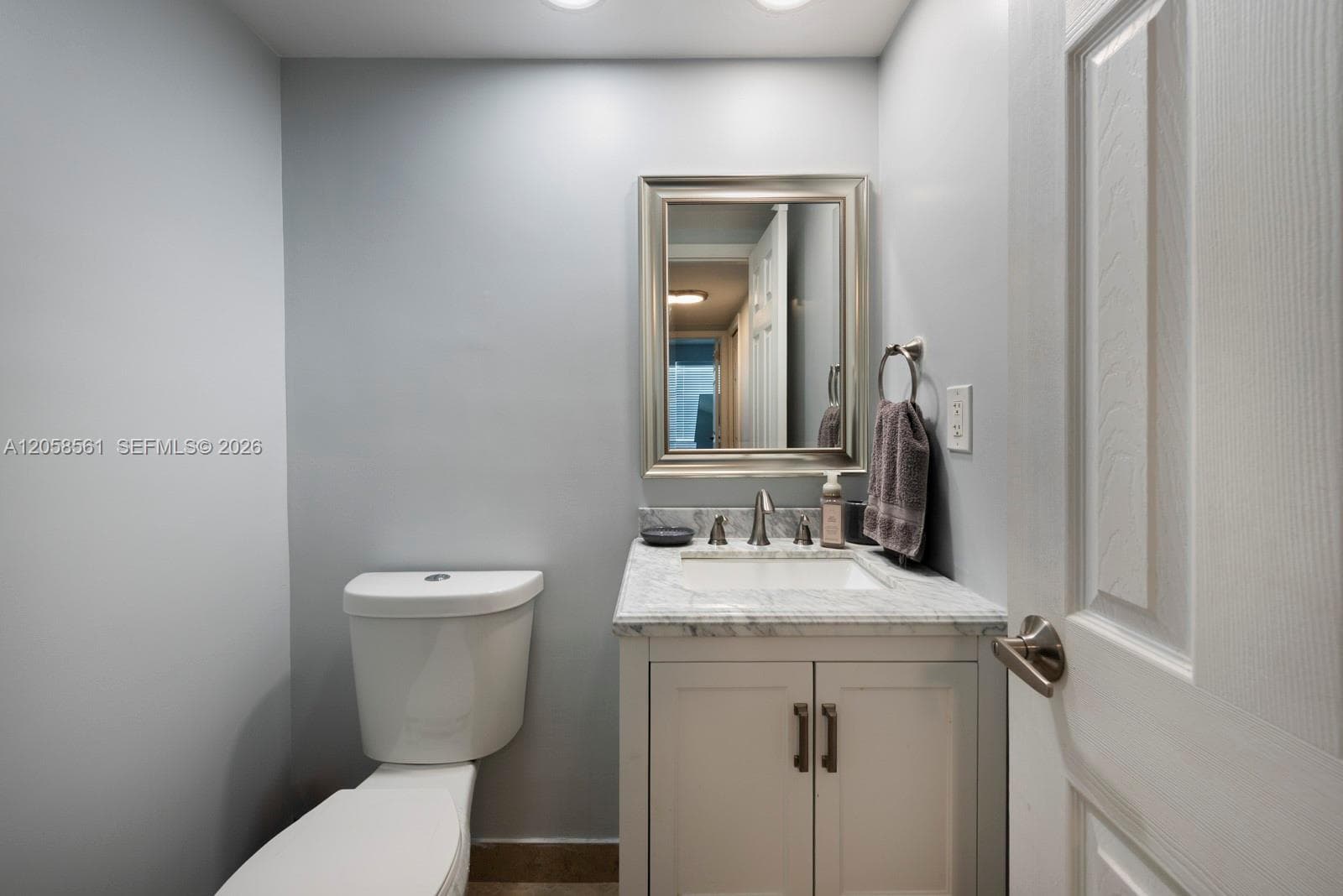 4010 Galt Ocean Dr 207 photo 11