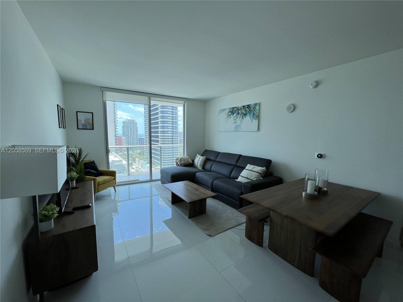 1100 S Miami Ave 2904 photo 1