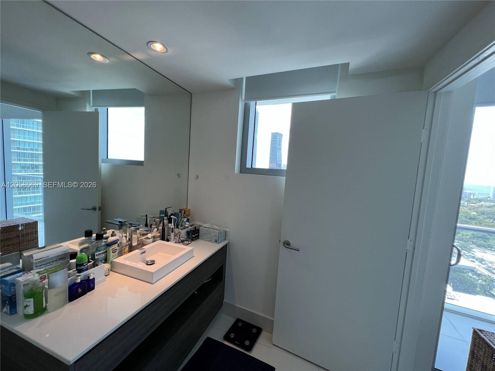 1100 S Miami Ave 2904 photo 10