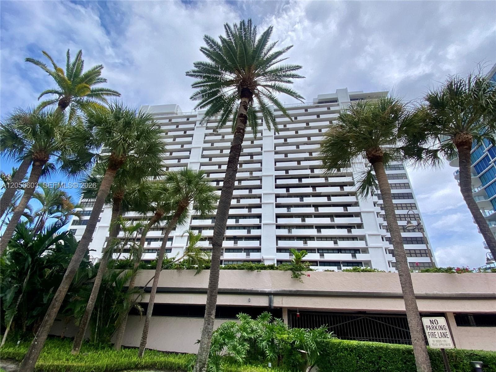 936 Intracoastal Drive 19H photo 22