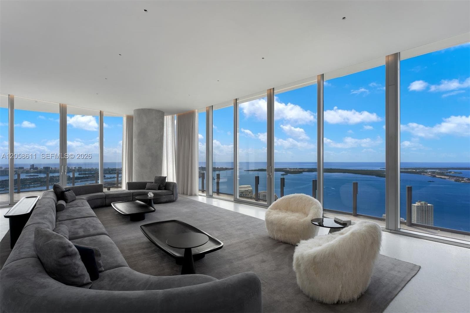 300 Biscayne Boulevard Way 5801C photo 1