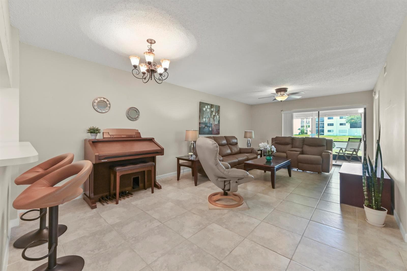 7618 Tahiti Lane 106 photo 2