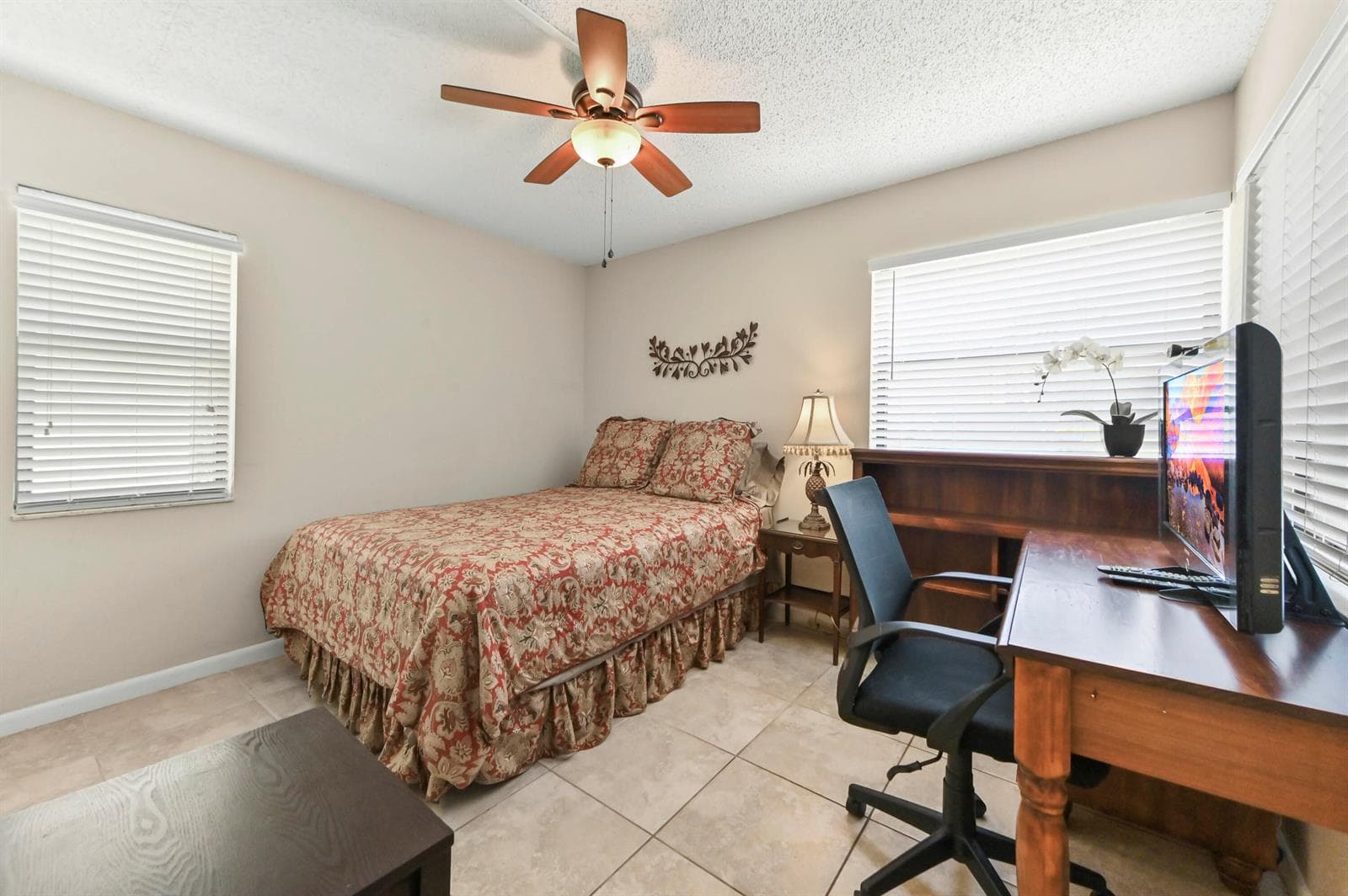 7618 Tahiti Lane 106 photo 11
