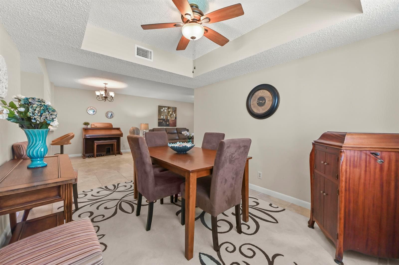7618 Tahiti Lane 106 photo 4