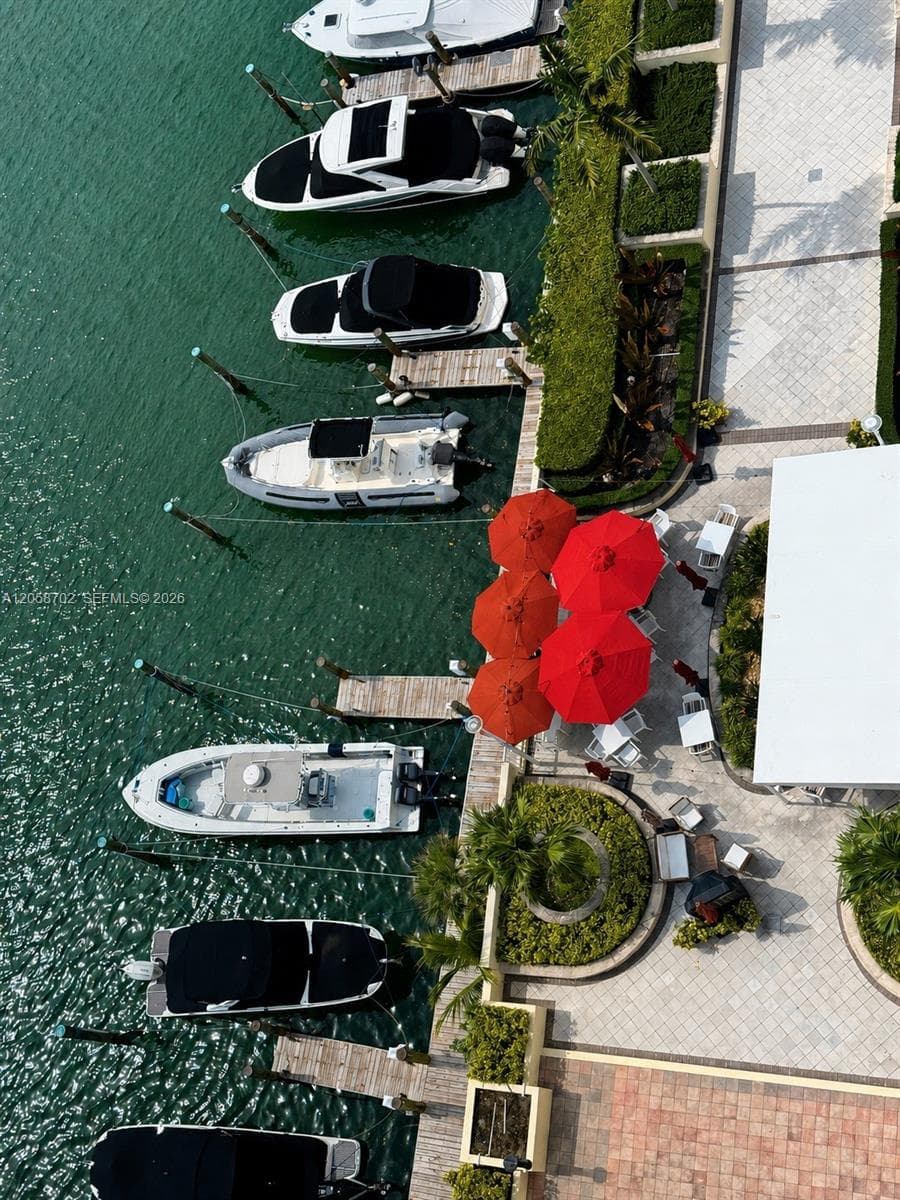 5600 Collins Ave 17U photo 22