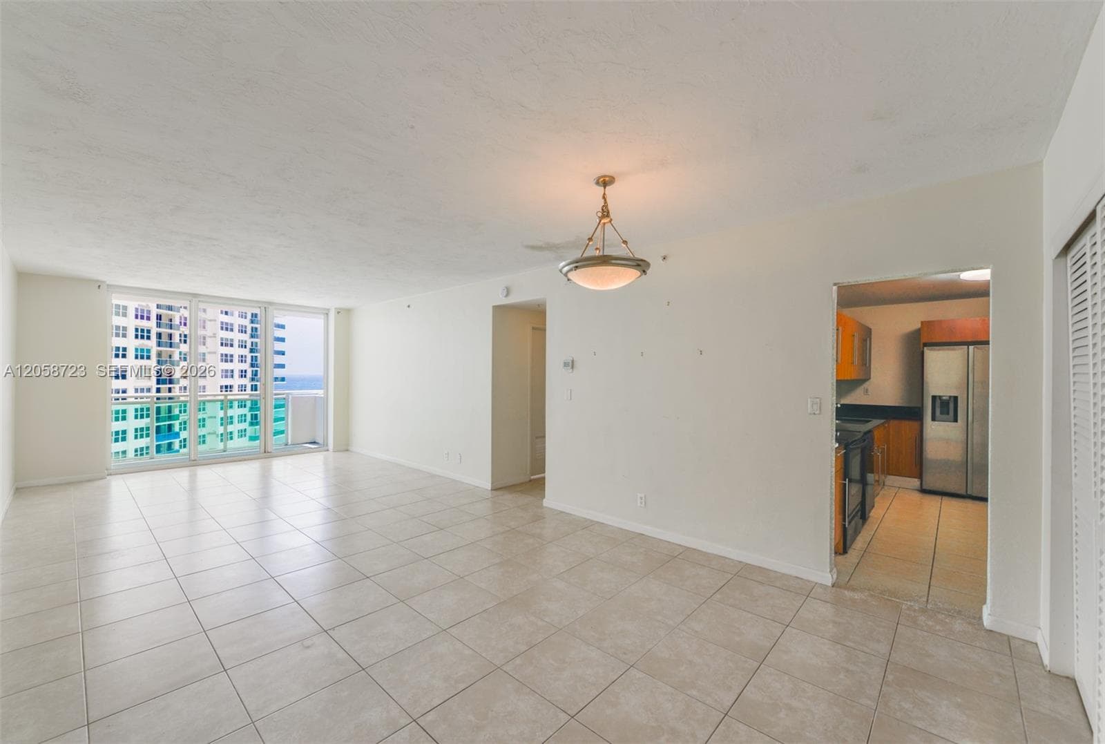 3001 S Ocean Dr 749 photo 1