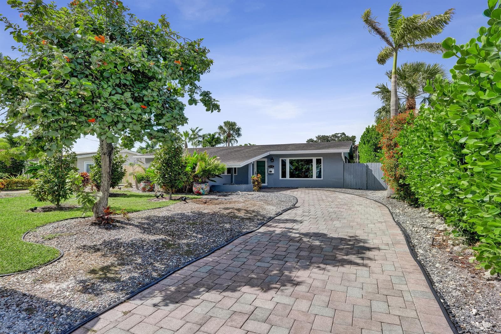 316 NW 20TH Street photo 1