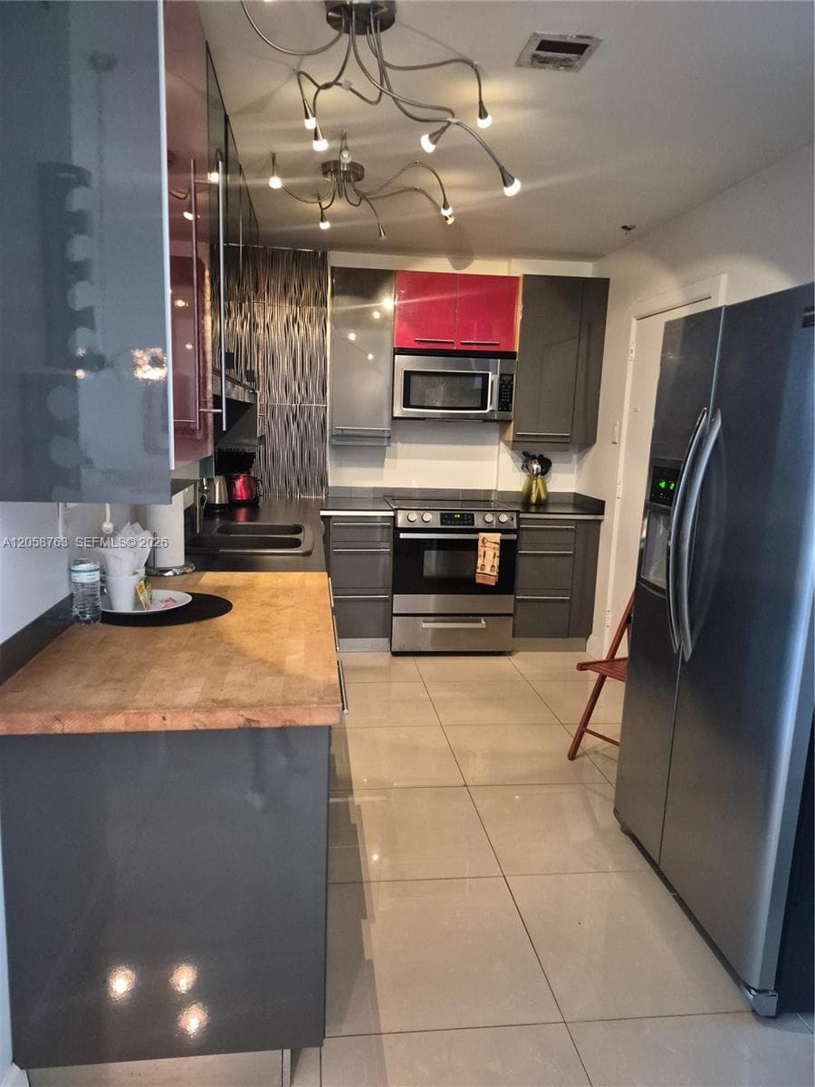 3901 S Ocean Dr PH16R photo 10
