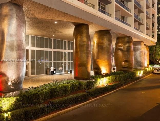 475 Brickell Ave 3710 photo 3