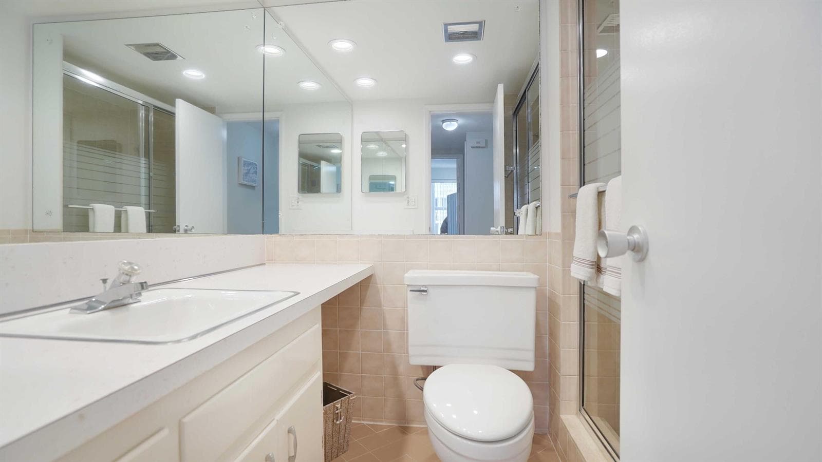 4010 Galt Ocean Drive 1514 photo 12