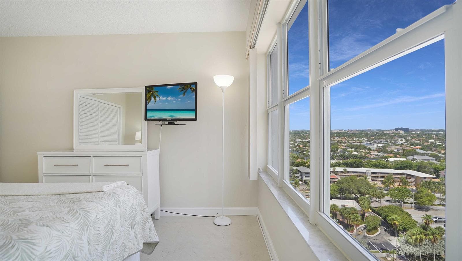 4010 Galt Ocean Drive 1514 photo 15
