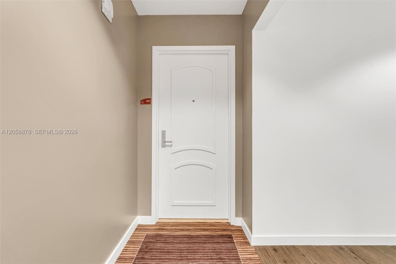 7930 East Dr 1408 photo 5