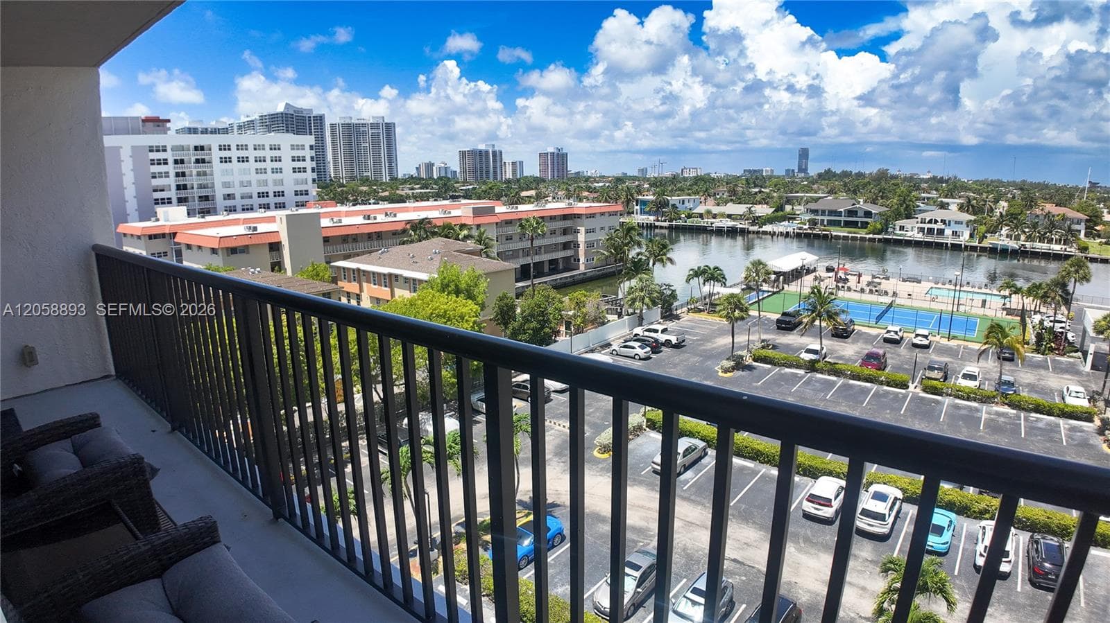2049 S Ocean Dr 702 photo 3