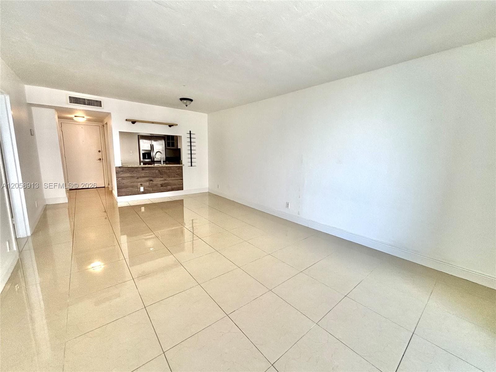 2935 NE 163rd St 5P photo 6