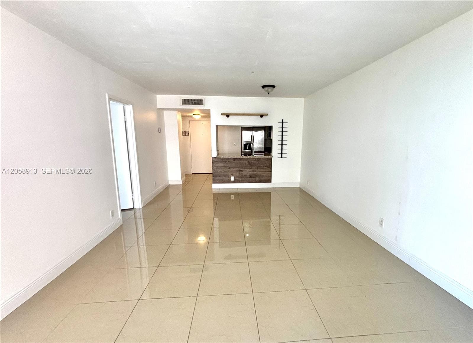 2935 NE 163rd St 5P photo 12