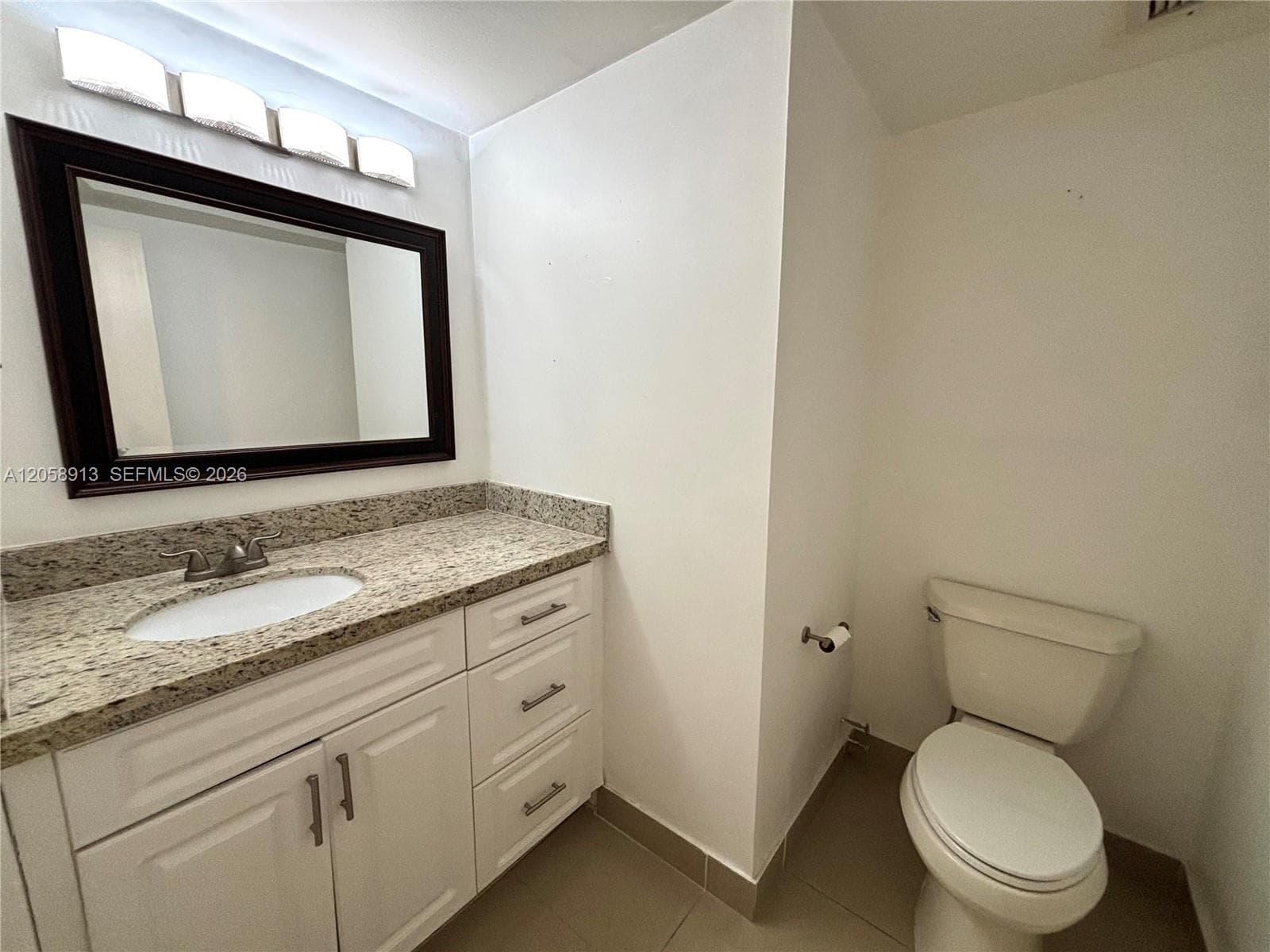 2935 NE 163rd St 5P photo 21