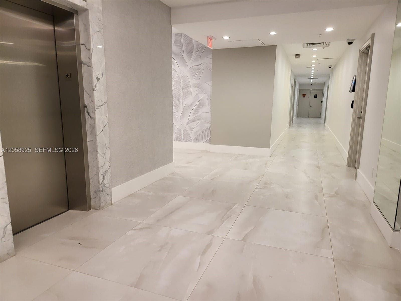 3001 S Ocean Dr 639 photo 14