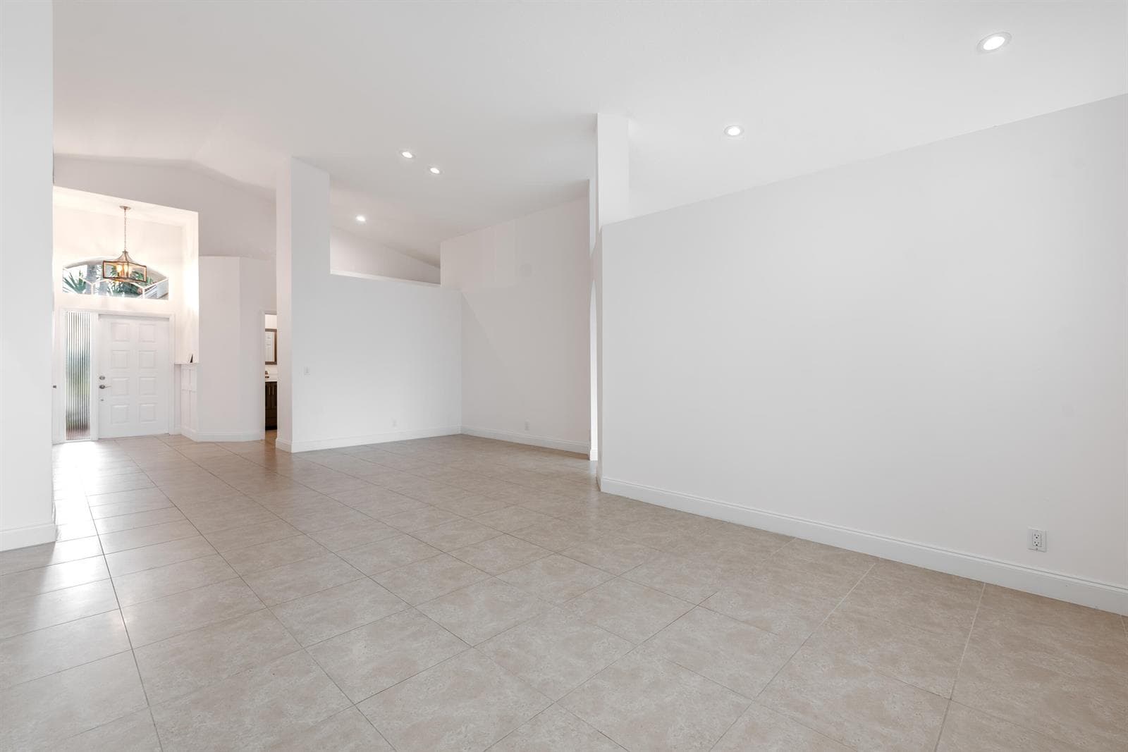 23390 TORRE Circle photo 11