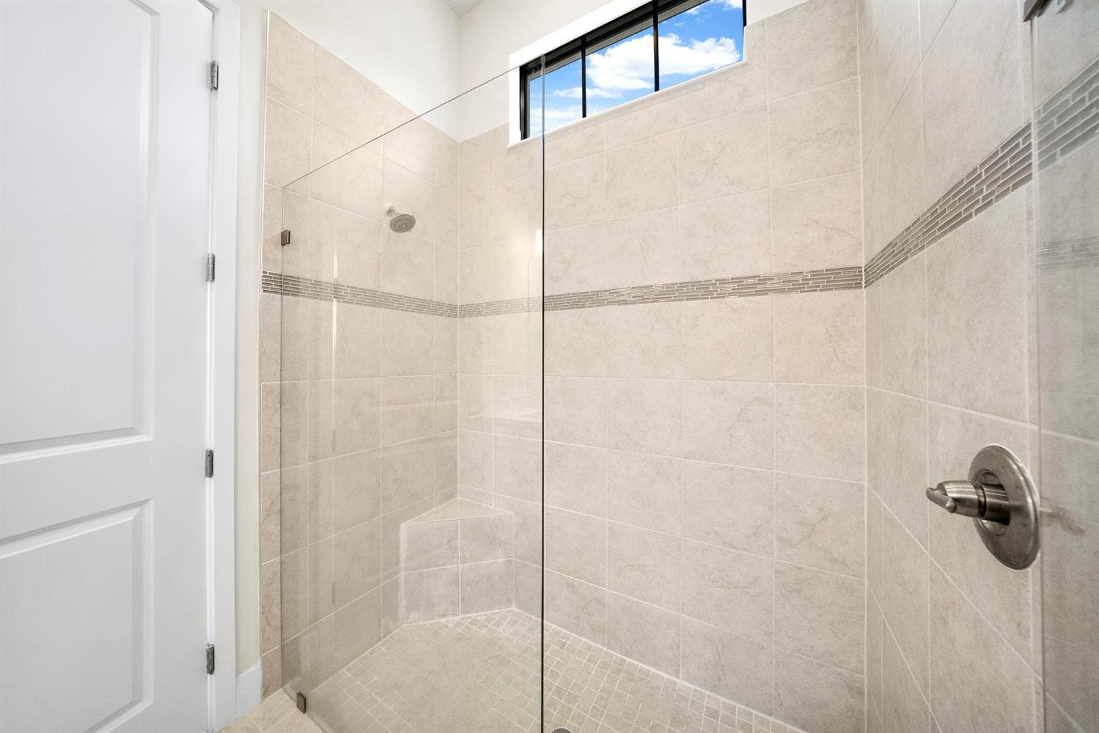 8098 LIBERTY Way photo 25