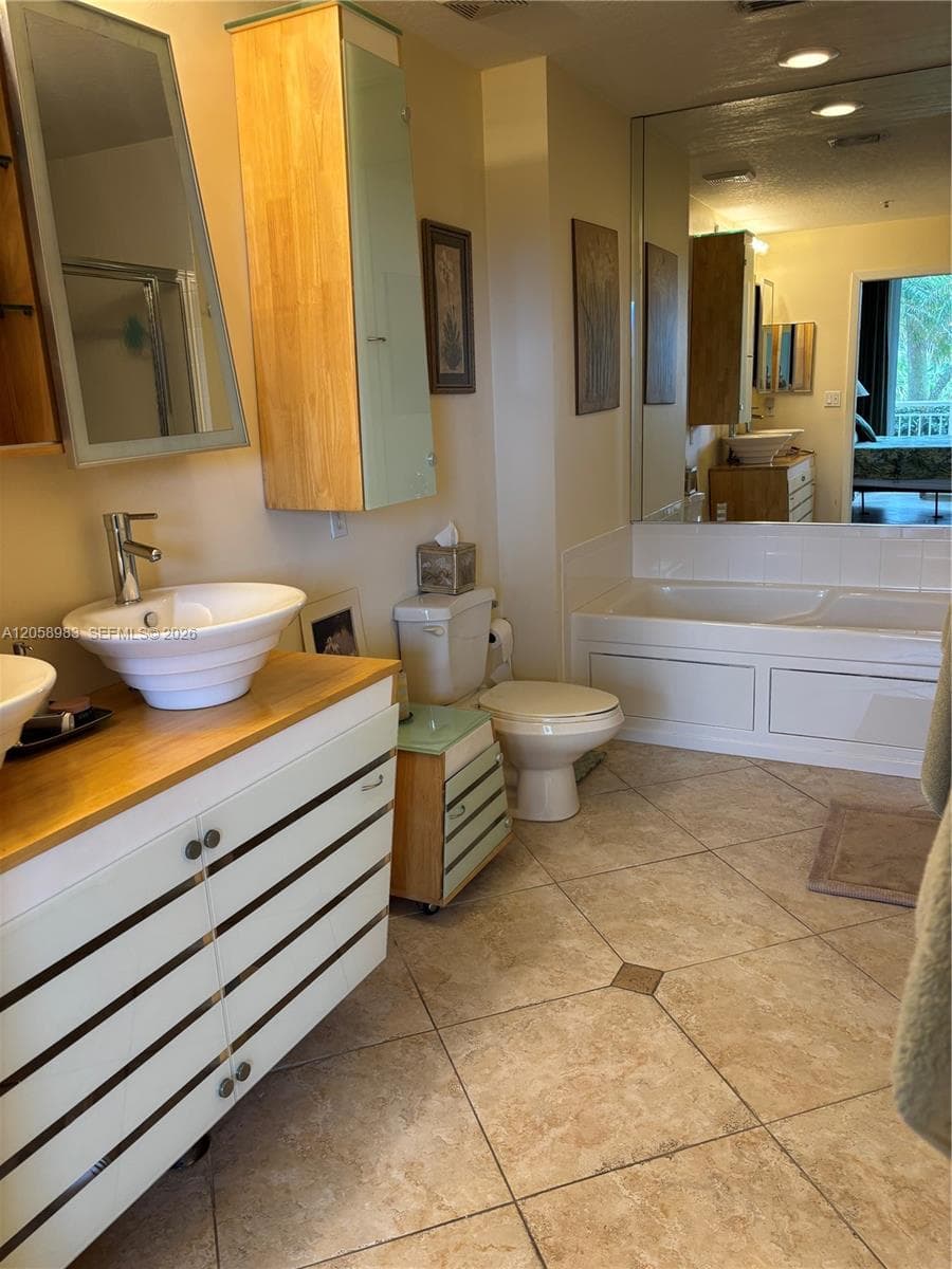 3880 N North Highway A1A 102 photo 18