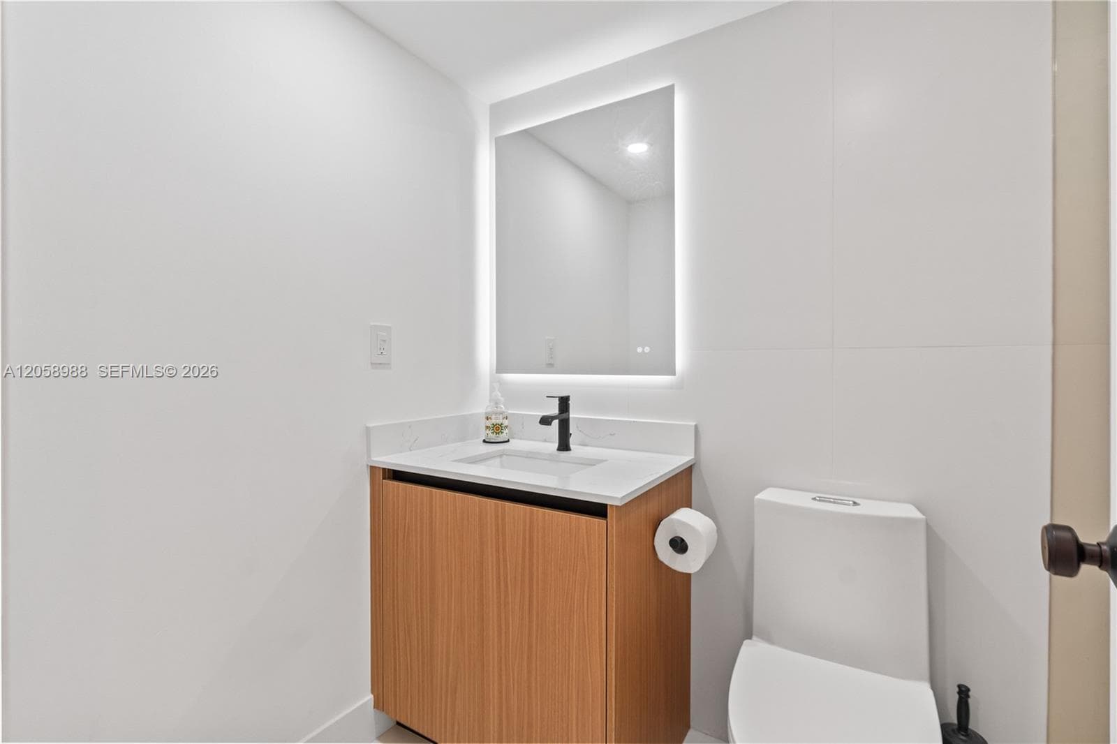2501 S Ocean Dr 1403 photo 12